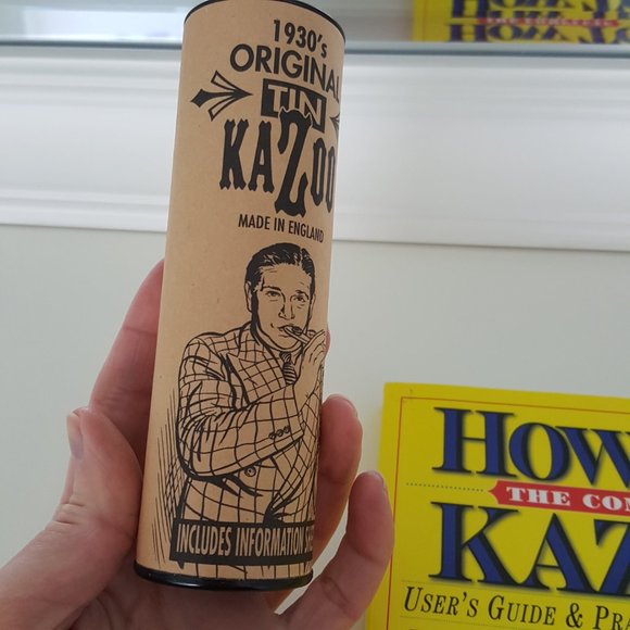 NEW Clarke 1930's Original Tin Kazoo - Made in England + Guide BOOK - Picture 4 of 7